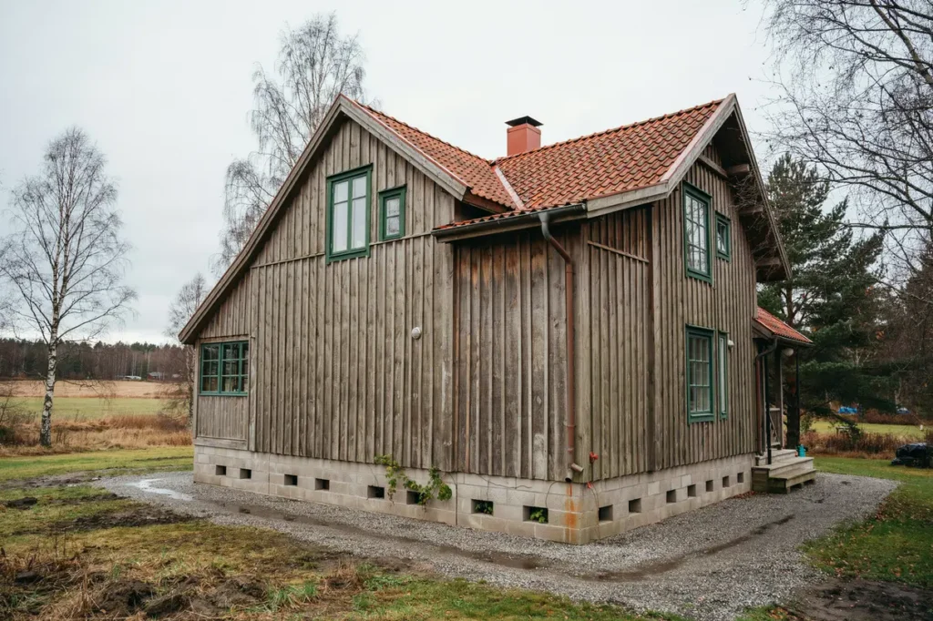 avfuktning av krypgrund i fritidshus vad t nka p